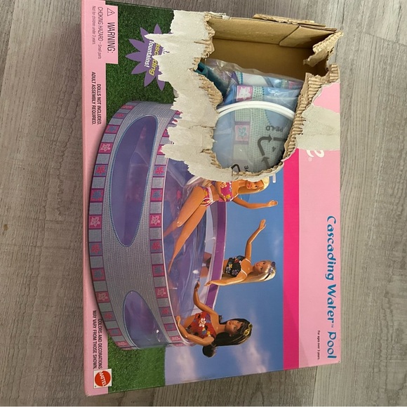 Lot Of 1990s Barbie’s Halloween New Pool Toys - Picture 4 of 8